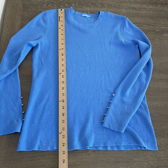 J. McLaughlin Jamey Sweater Womens Large JMC Blue Stretch Golden Button Detail - Picture 9 of 10